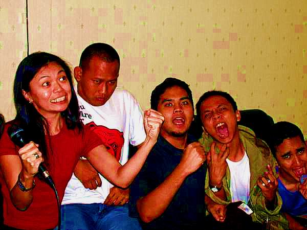 caei, danang doing something odd, me, lucky, pasha